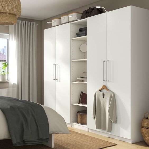 Уютный и функциональный гардероб: советы и рекомендации с помощью мебели по мотивам Икеа